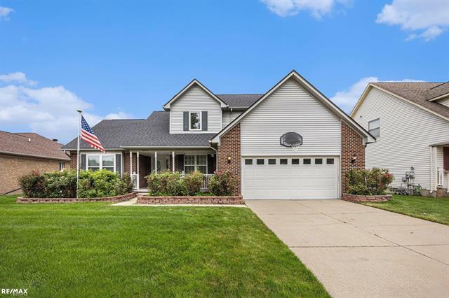 Property Photo:  37375 Sienna Oaks Drive  MI 48047 