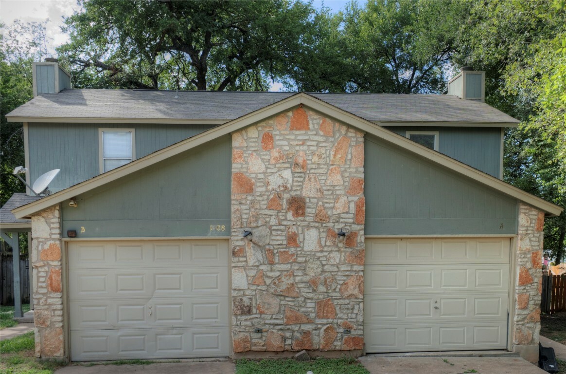 Property Photo:  1308 NE Cool Shadow Drive A &Amp B  TX 78617 