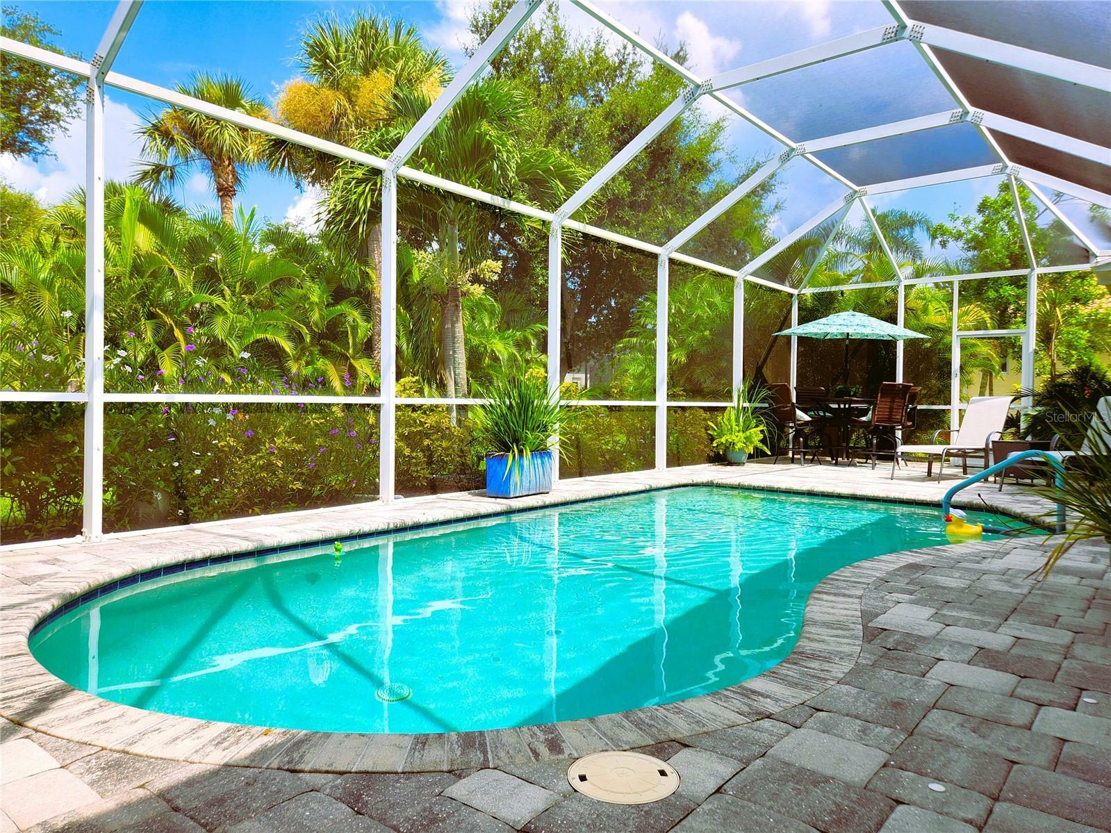 Property Photo:  1069 Harbour Cape Place  FL 33983 