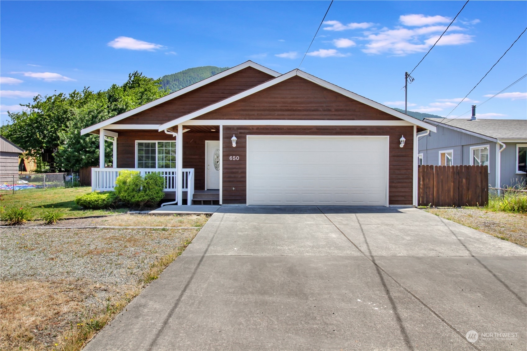 Property Photo:  650 Sauk Avenue NE  WA 98241 