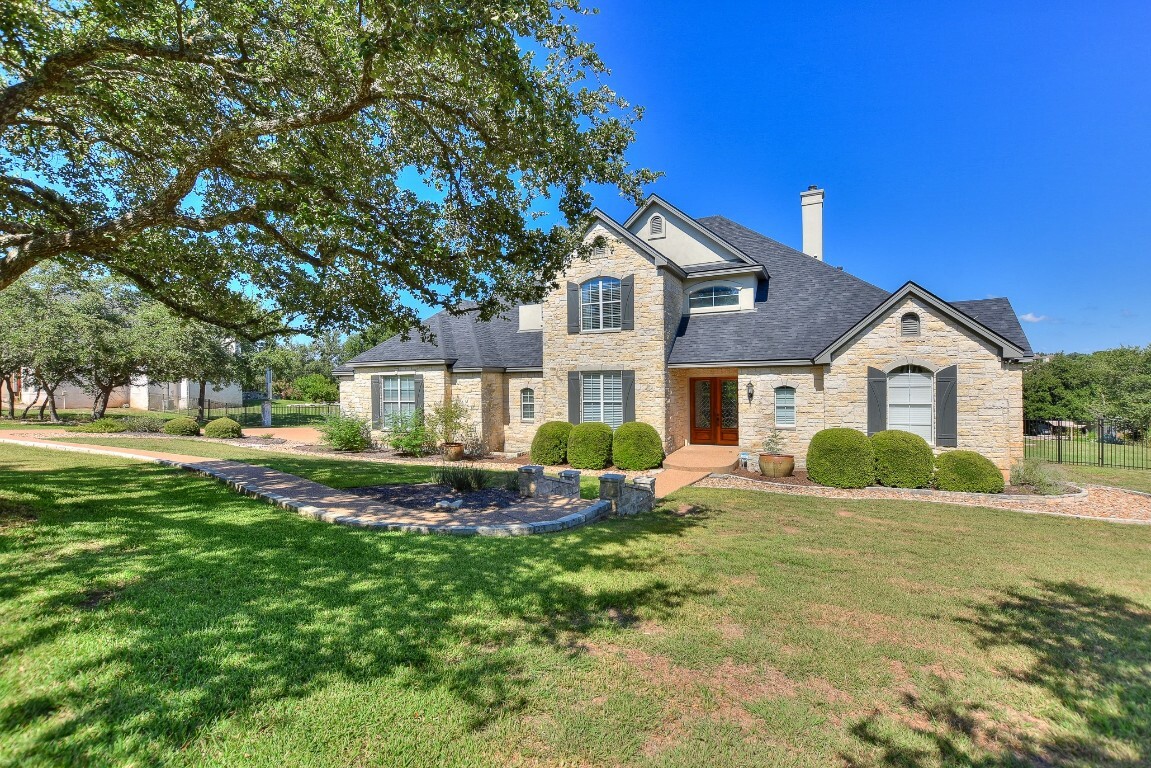 Property Photo:  204 Goldridge Drive  TX 78633 