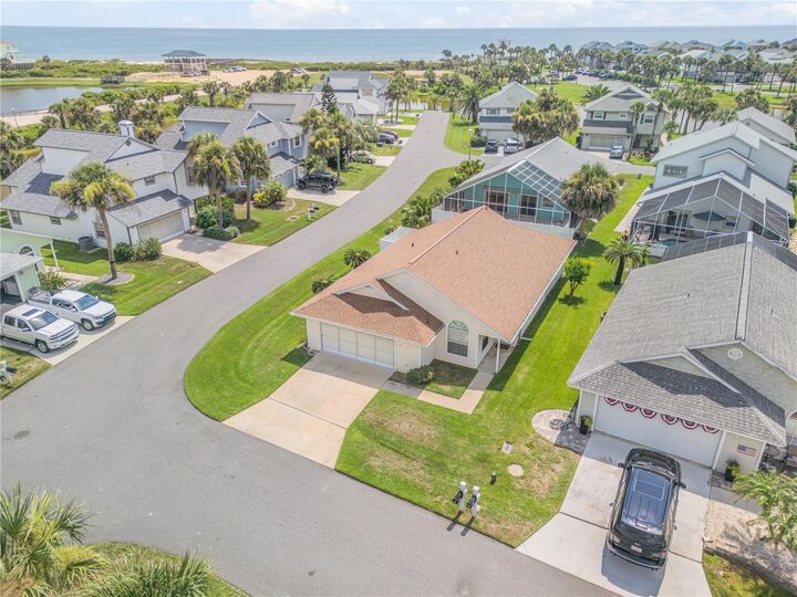 Property Photo:  14 Nantucket Lane  FL 32137 