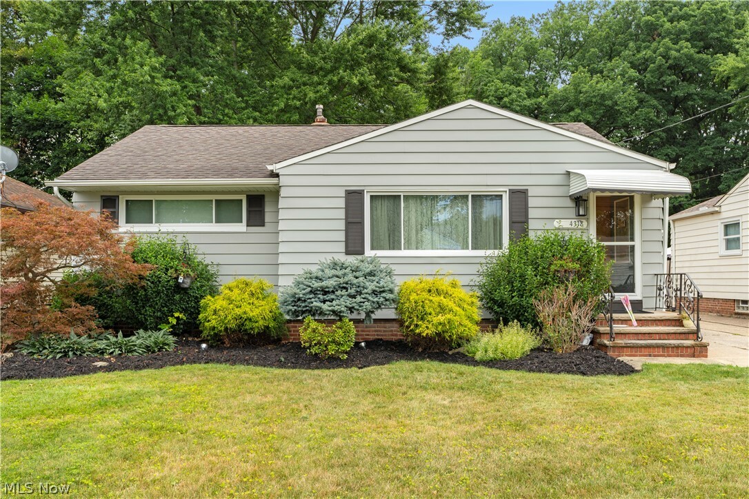 Property Photo:  4318 W 182nd Street  OH 44135 