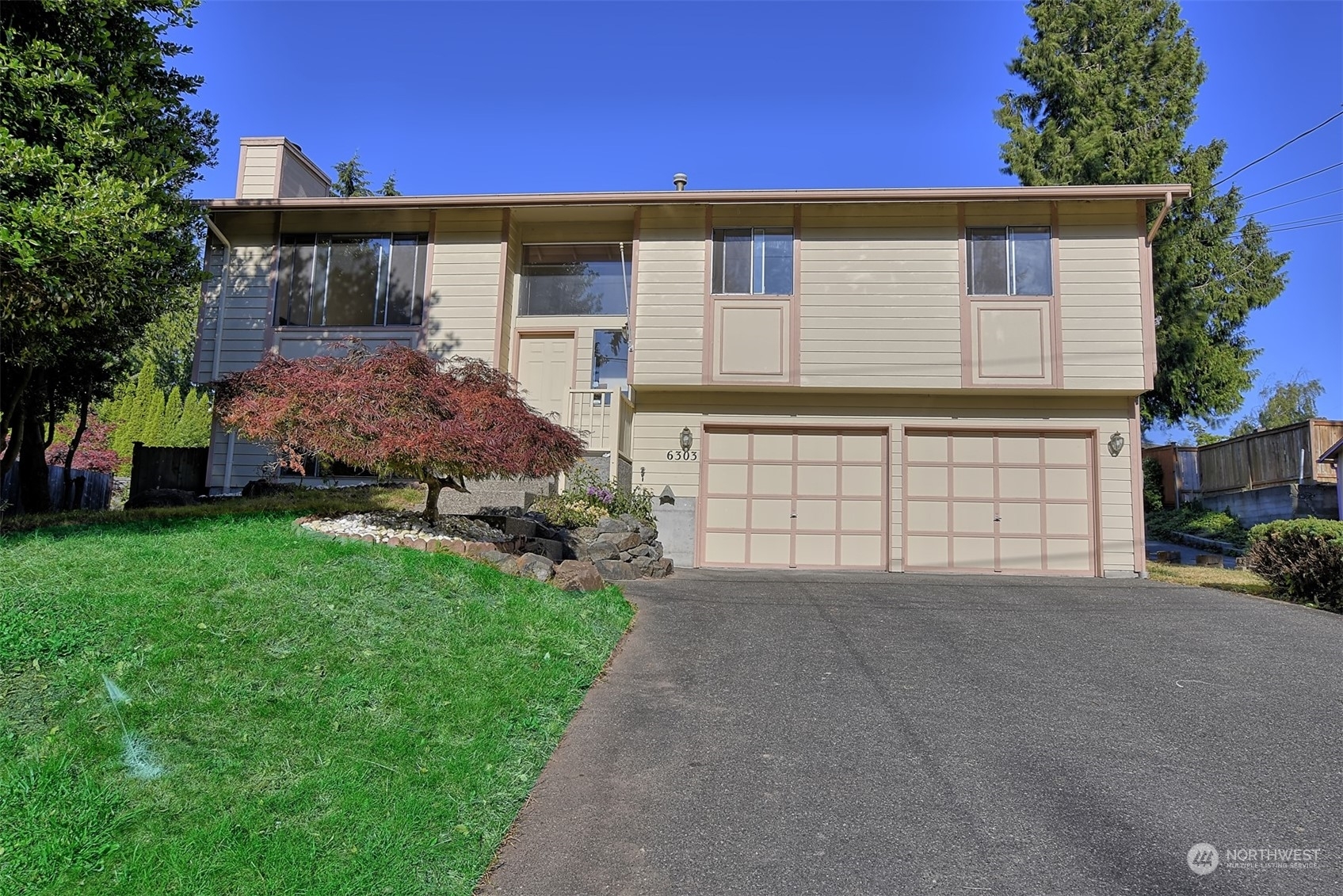 6303 Berkshire Drive  Everett WA 98203 photo