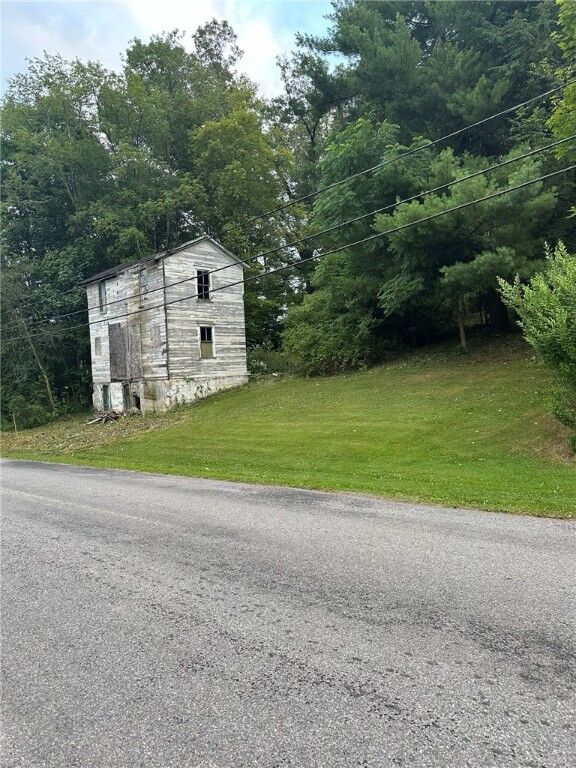 Property Photo: 201 Cessna Hill Rd PA 15531