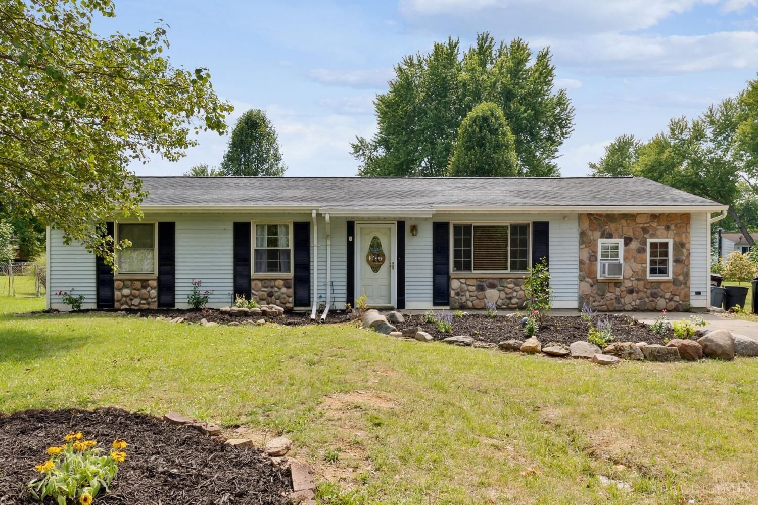 Property Photo: 6699 Pin Oak Drive OH 45140