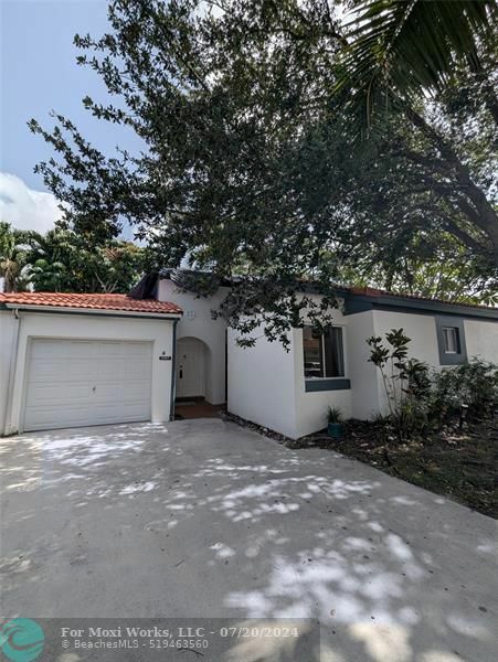 Property Photo:  10969 SW 74th St  FL 33173 