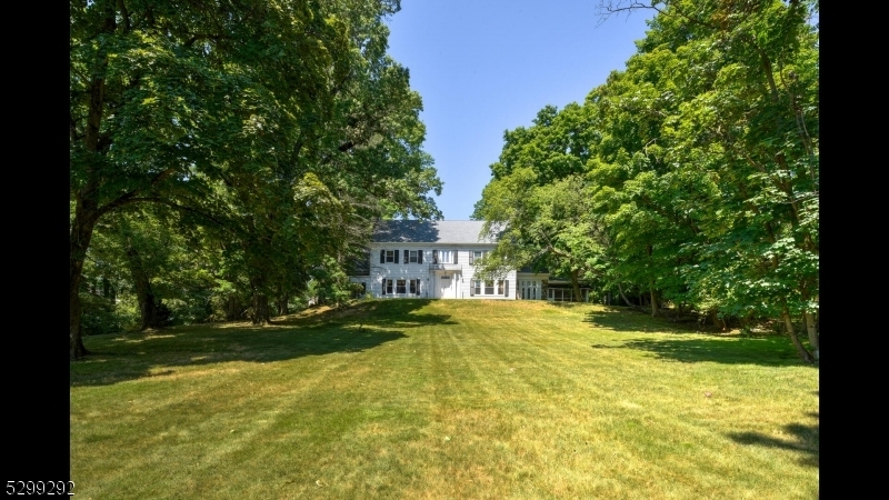 Property Photo:  241 N Ridgewood Rd  NJ 07079 