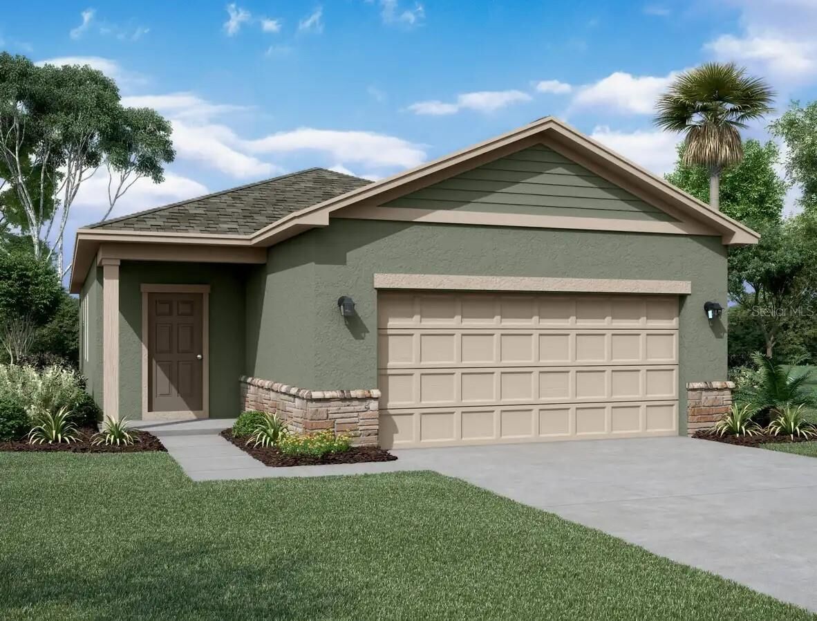 Property Photo: 38375 Honeysuckle Drive FL 33525
