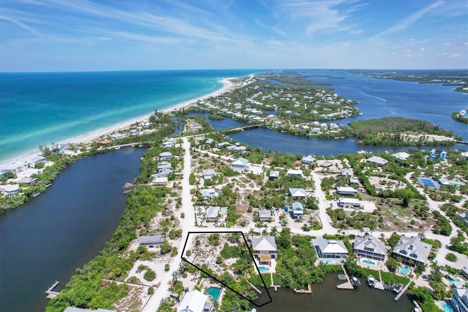 Property Photo:  21 Kettle Harbor Drive  FL 33946 