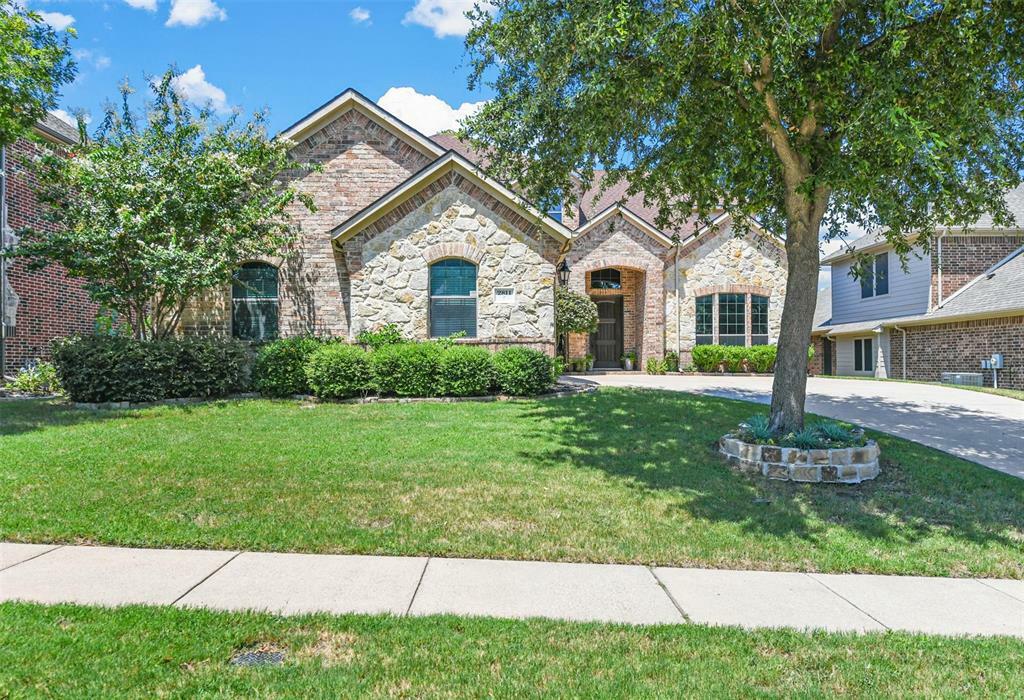 Property Photo:  2811 Spring Oaks Drive  TX 75077 