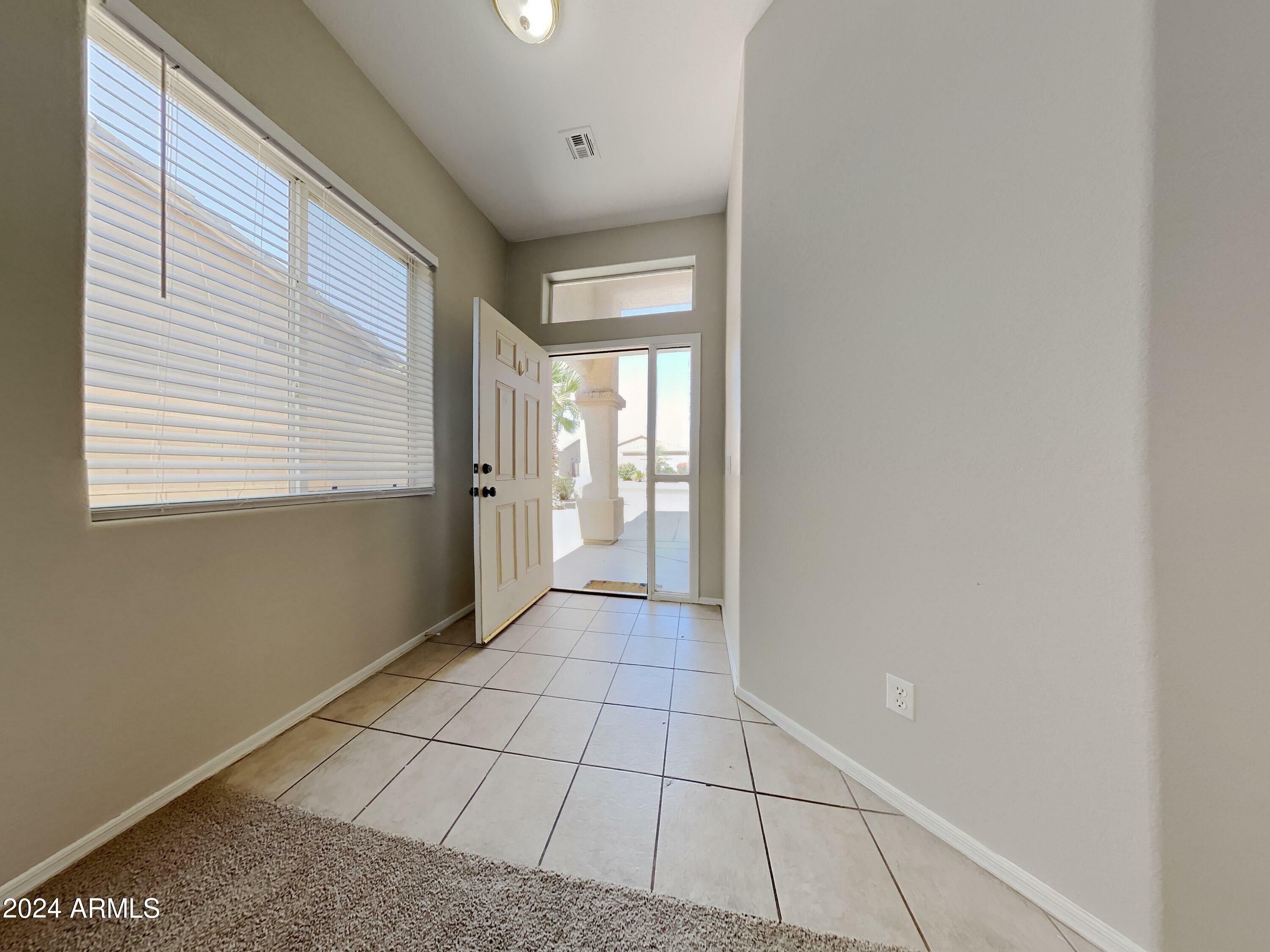 Property Photo:  6607 S 5th Place  AZ 85042 