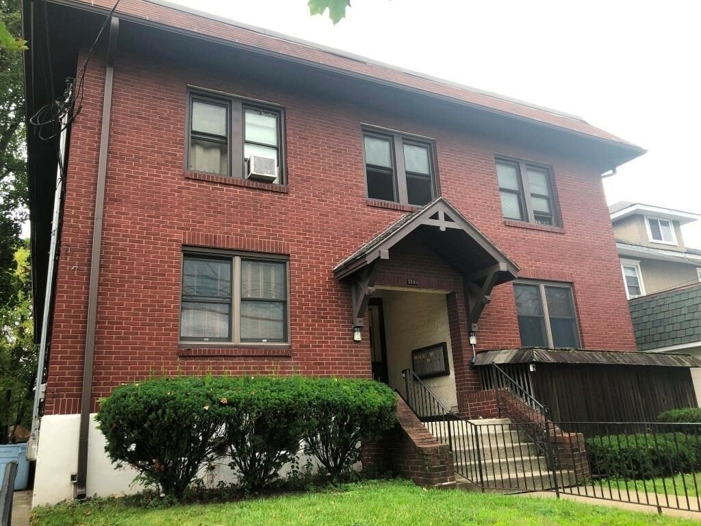 329 1/2 Main Street 5  Binghamton NY 13905 photo