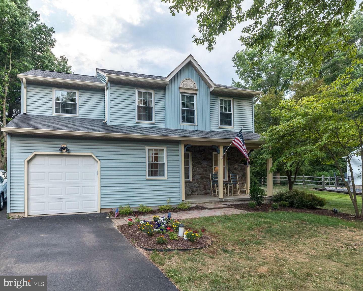 Property Photo:  210 Wyckford Drive  PA 18944 