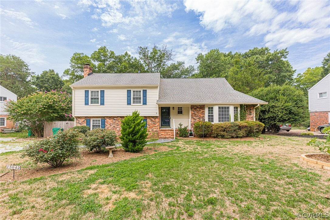 Property Photo:  1504 Westshire Lane  VA 23238 