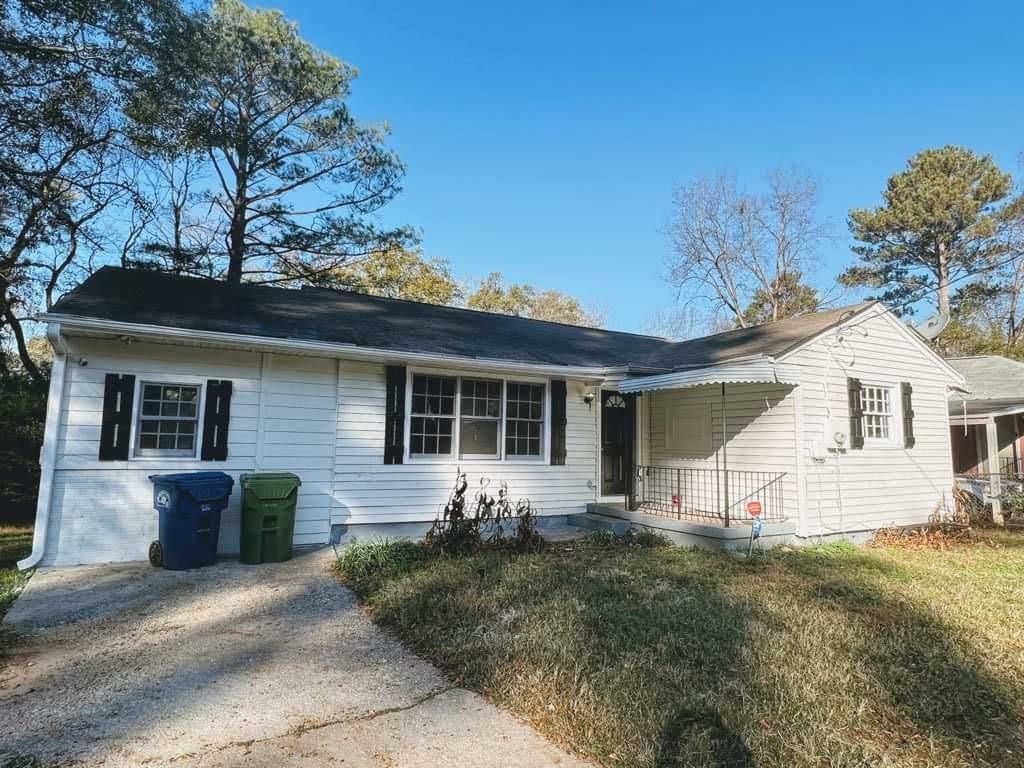 Property Photo:  2311 Jernigan Drive SE  GA 30315 