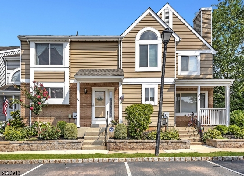 Property Photo: 34 Whitehall Ct NJ 08844