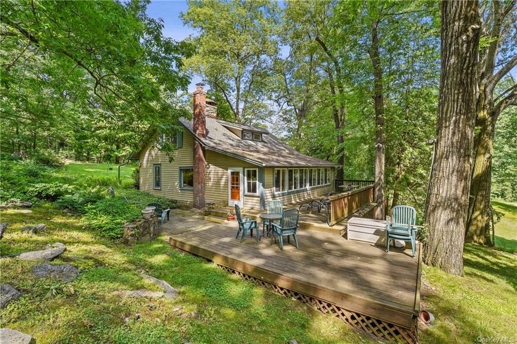 Property Photo:  109 Bulls Head Road  NY 10507 