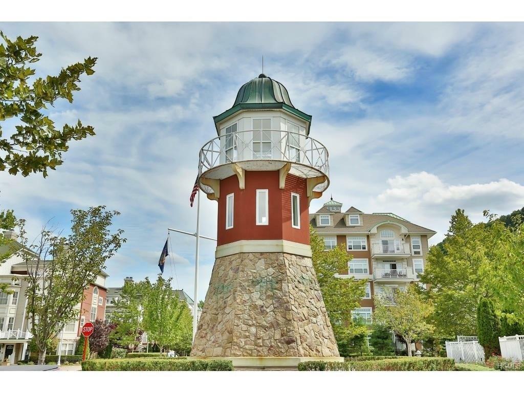 Property Photo: 1211 Round Pointe Drive NY 10927