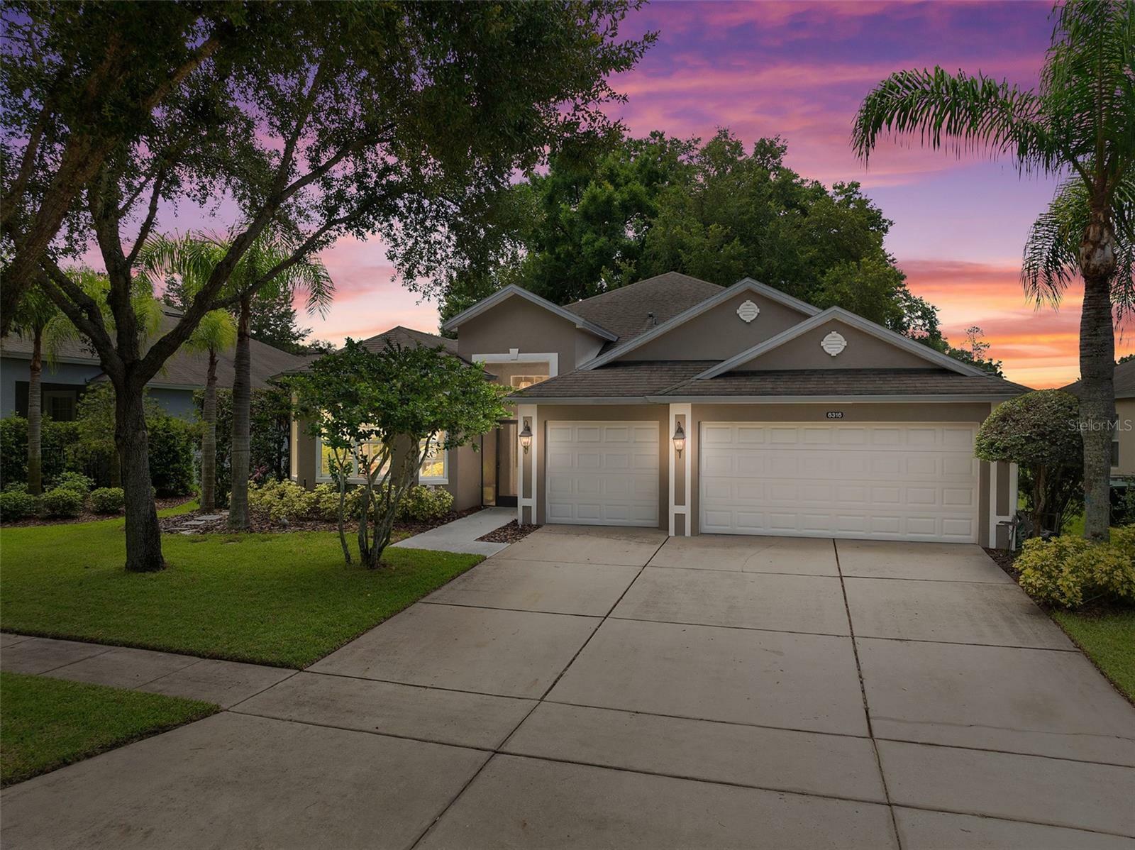 Property Photo:  6316 Rolden Court  FL 32757 