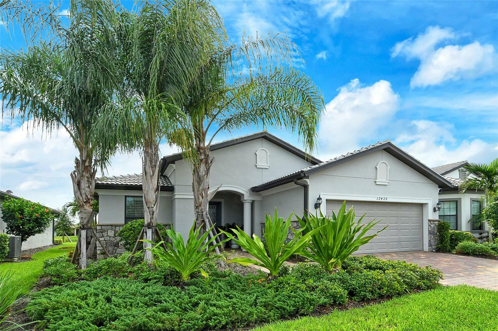 Property Photo:  12420 Golden Sage Drive  FL 34238 