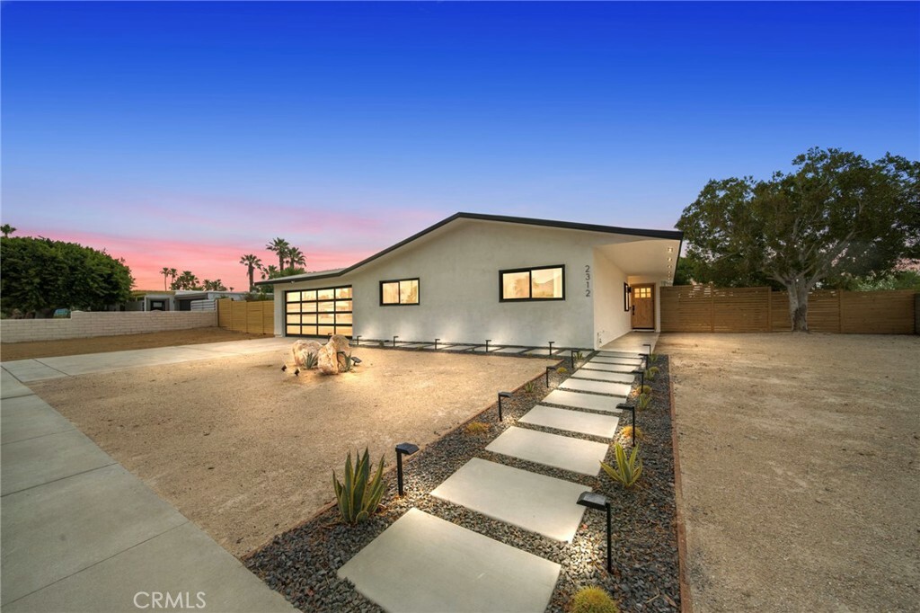 Property Photo:  2312 N Aurora Drive  CA 92262 