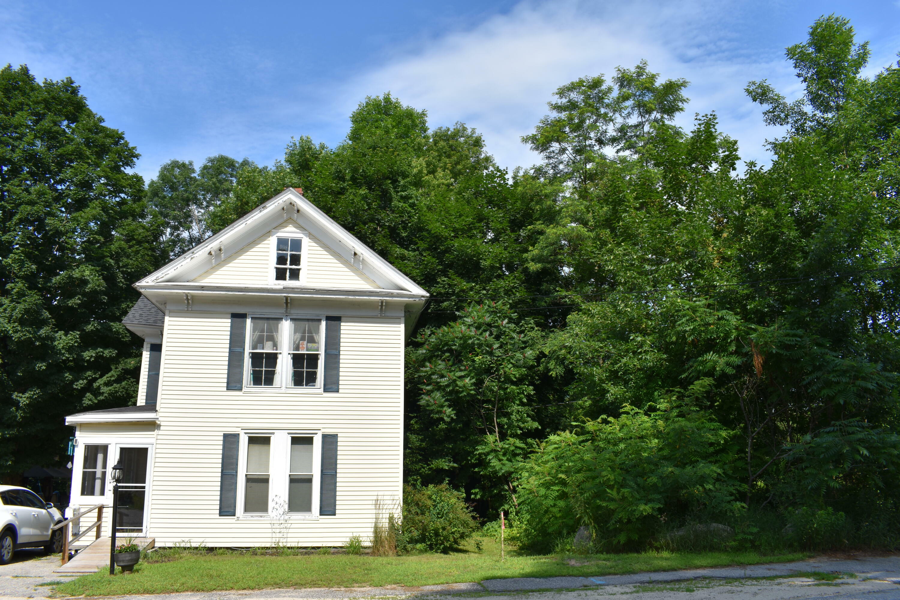 Property Photo:  11 Pine Street  ME 04256 