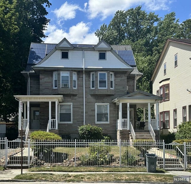 Property Photo:  233 Glenwood Avenue  NJ 07017 