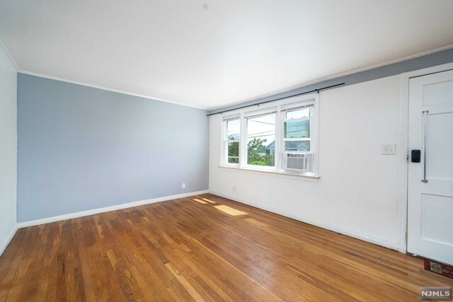 Property Photo:  53 Hoover Street  NJ 07031 