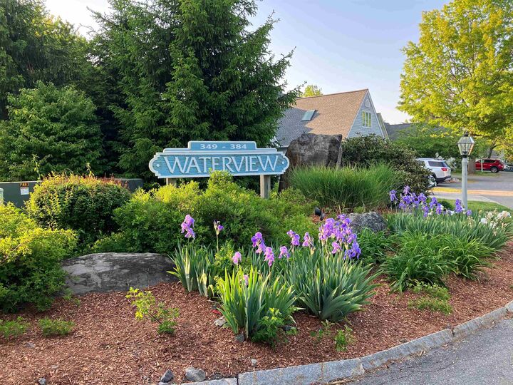 Property Photo:  378 Winding Pond Road  NH 03053 