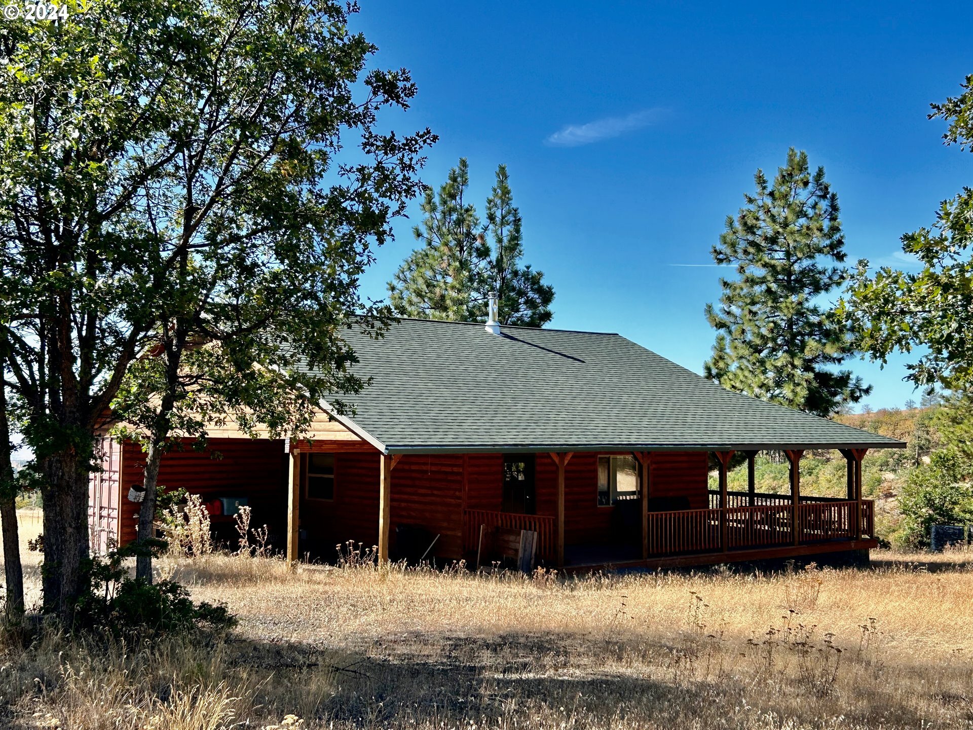 Property Photo:  211 Jensen Quarry Rd  WA 99322 