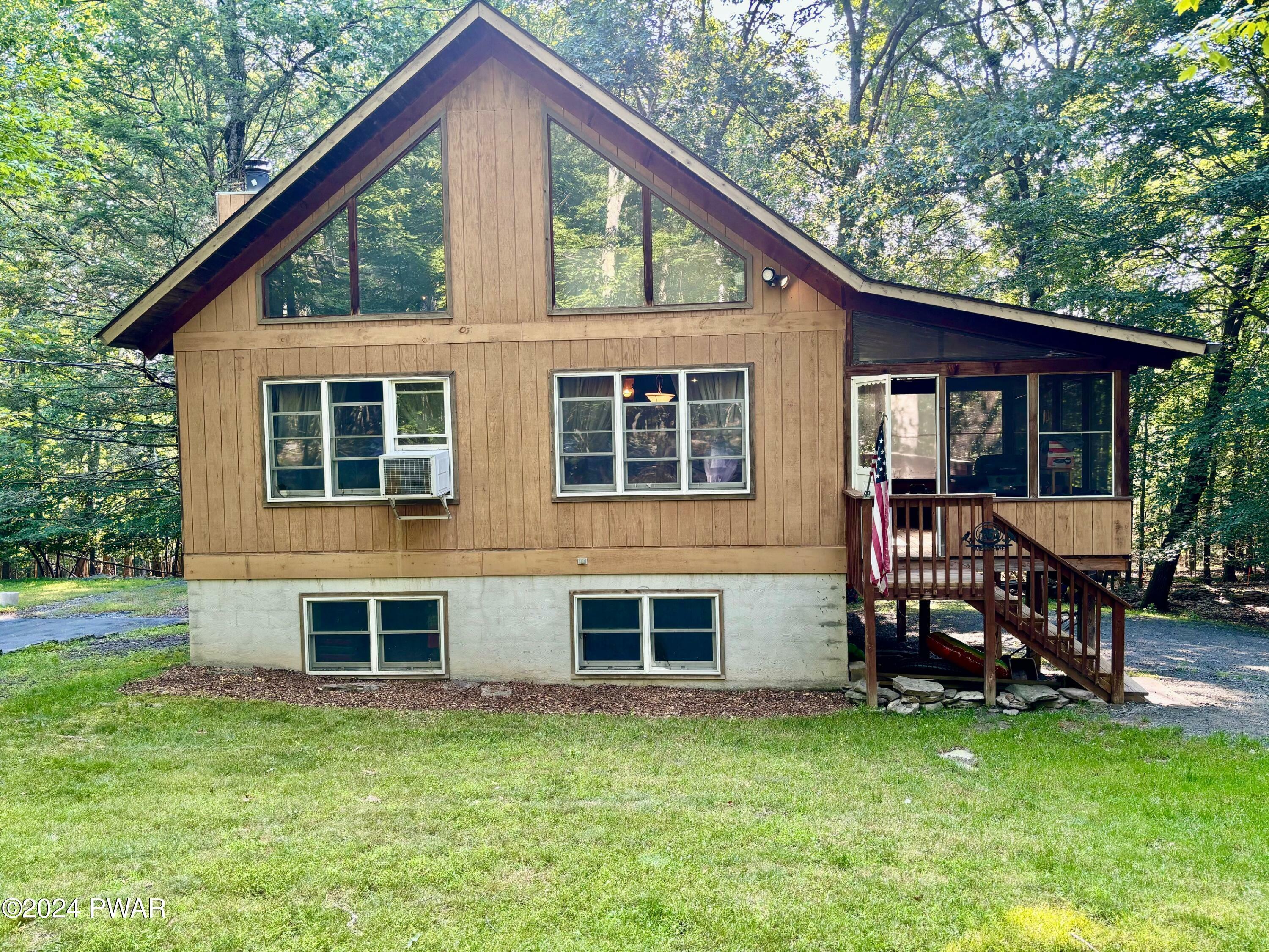 Property Photo:  1033 Silver Spring Road  PA 18436 