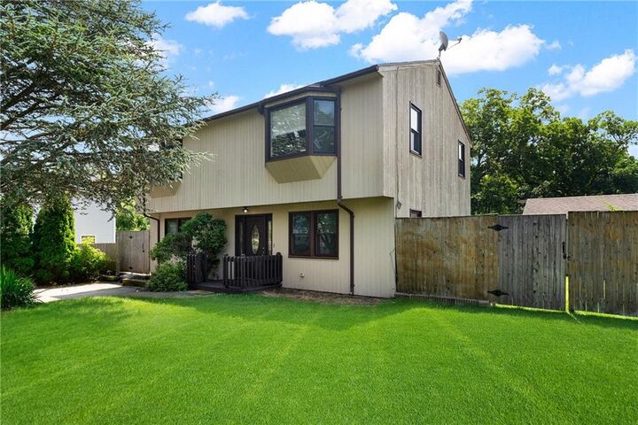 60 Twin Lakes Avenue  Coventry RI 02816 photo