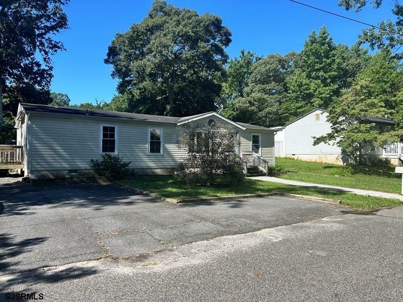 Property Photo:  105 Hollywood Dr  NJ 08234 