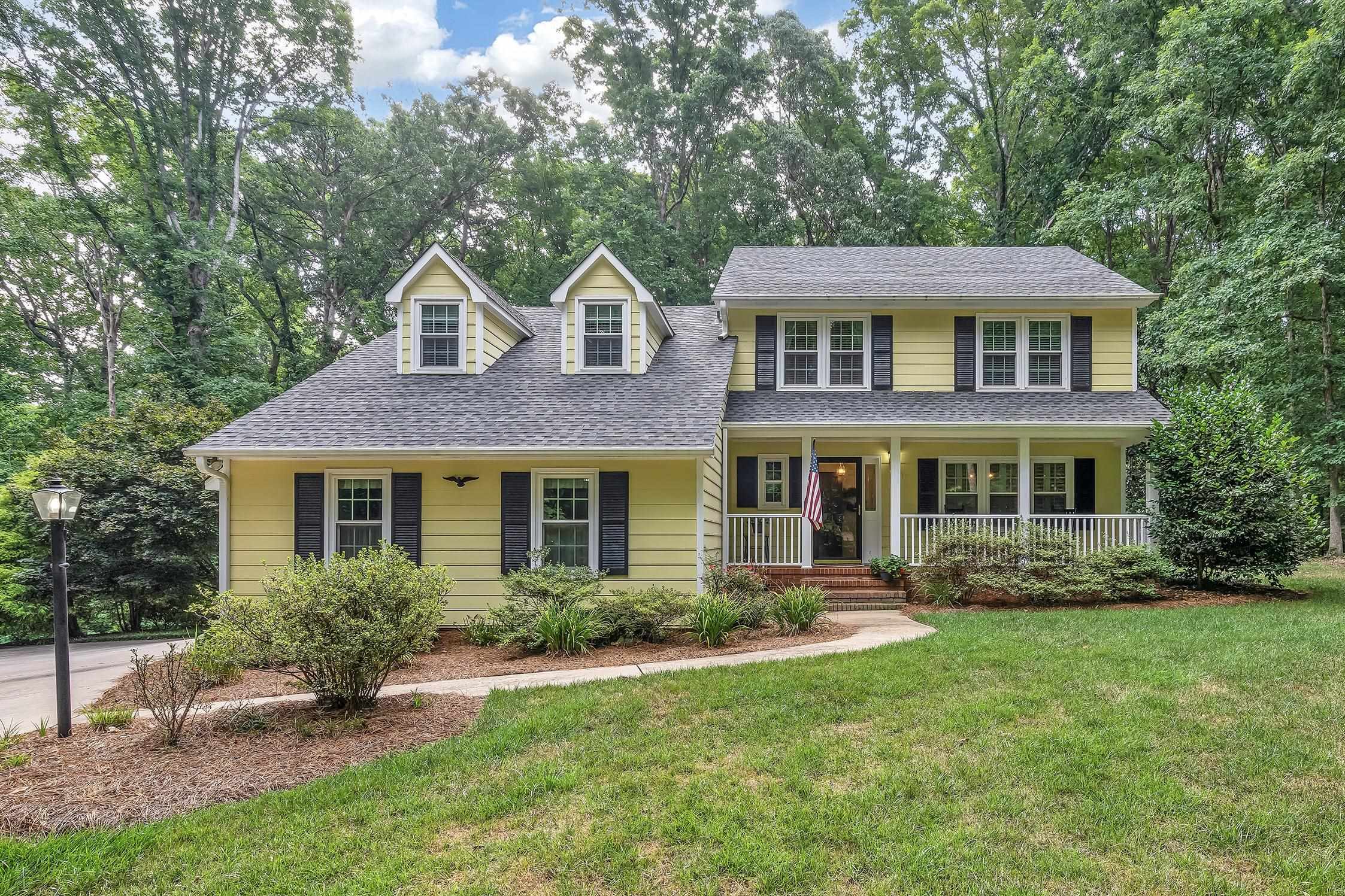 Property Photo:  1017 Oak Creek Drive  SC 29302 