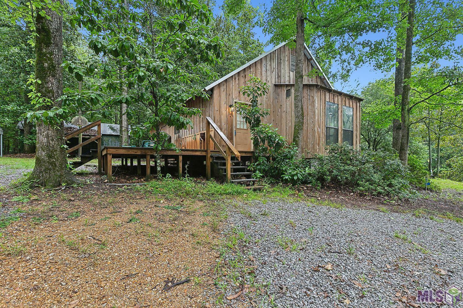 Property Photo:  10448 Byrnes Rd  LA 70775 