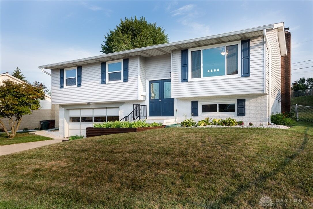 Property Photo: 278 Chatham Drive OH 45324