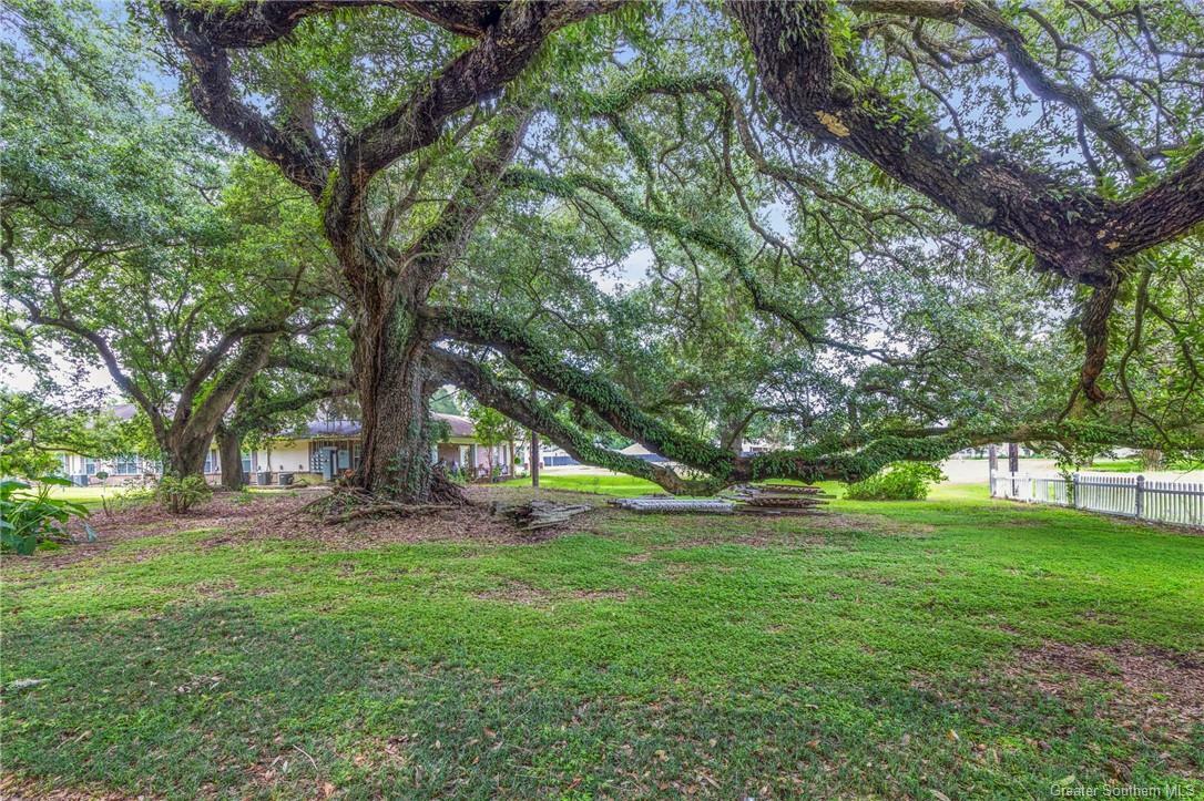 Property Photo:  1311 Lyons Street  LA 70668 