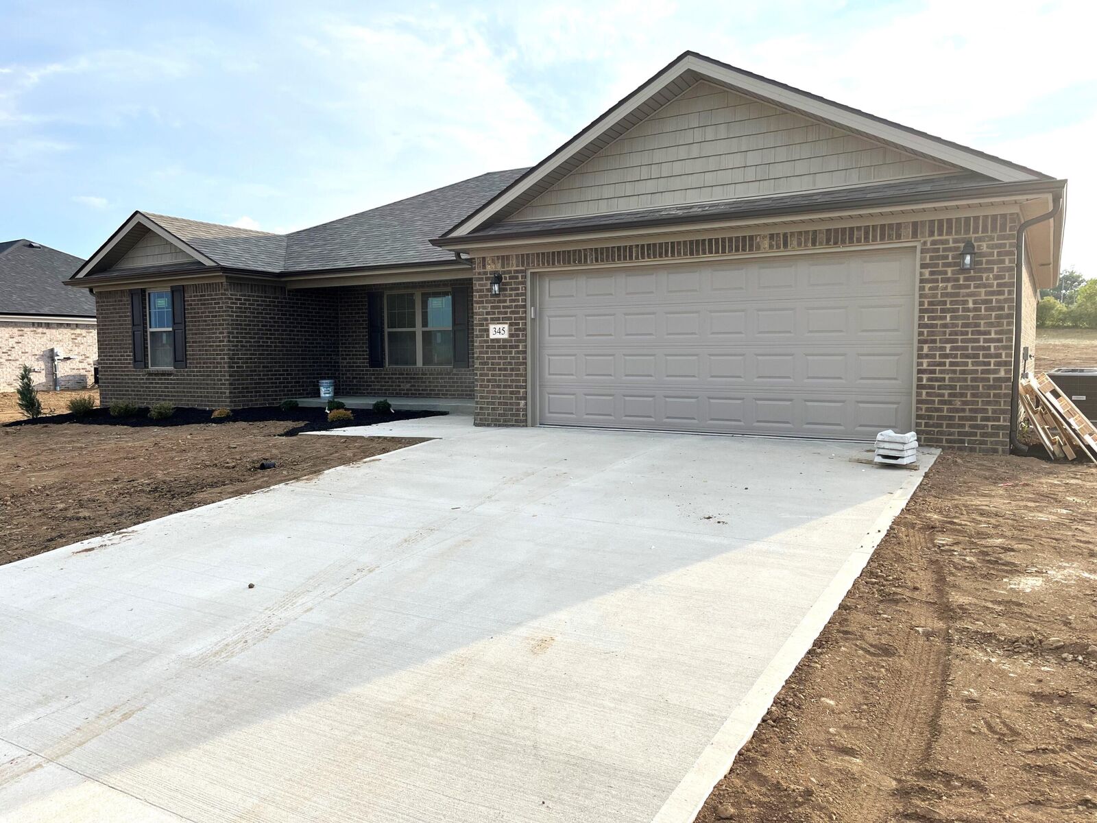 Property Photo:  345 Pageant Drive  KY 40475 