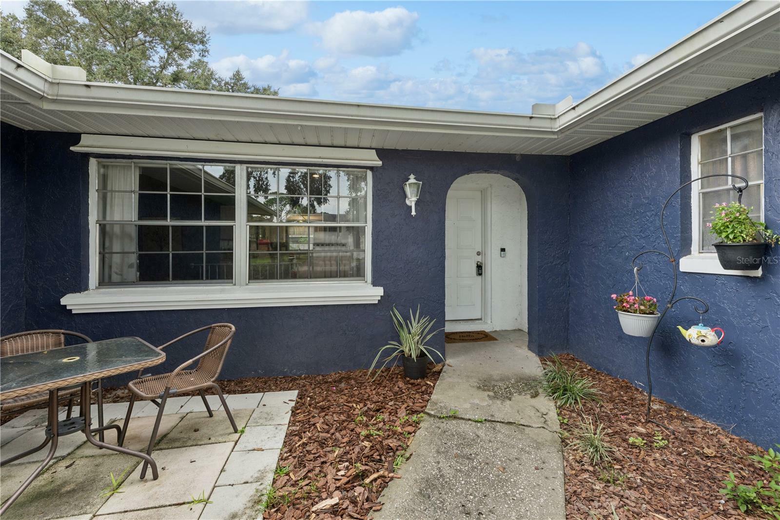 Property Photo:  640 Lemonwood Court  FL 32714 