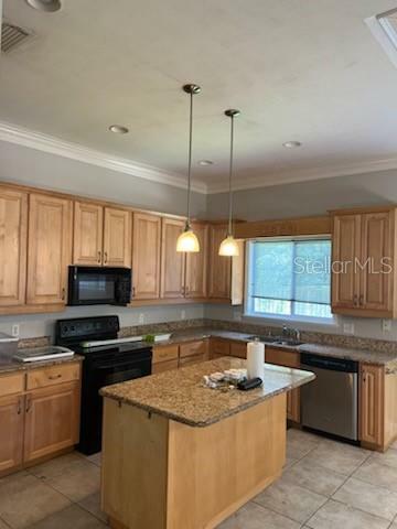 Property Photo: 14424 NW 22nd Place FL 32669