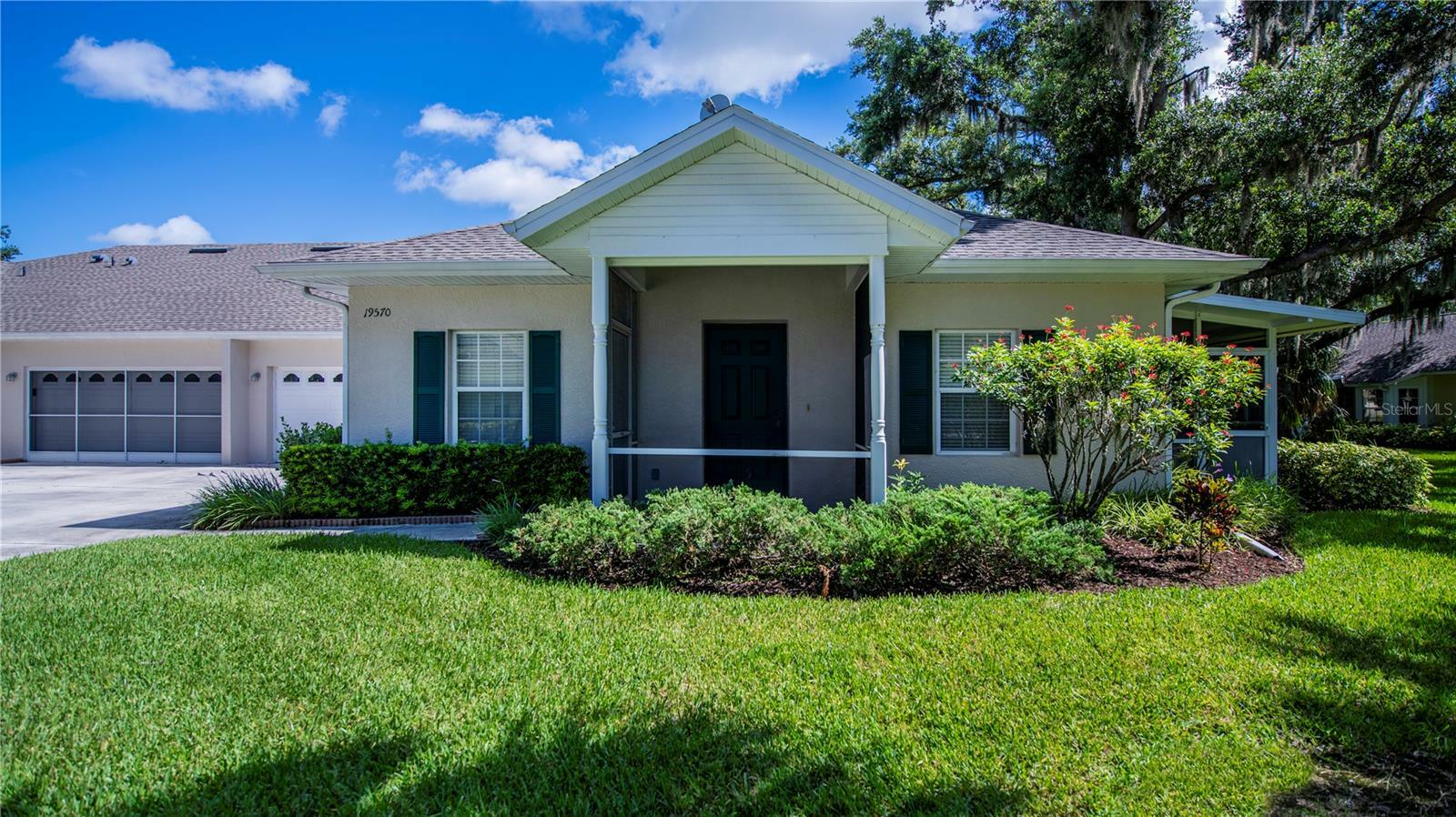 Property Photo:  19570 Heritage Oak Boulevard  FL 33948 