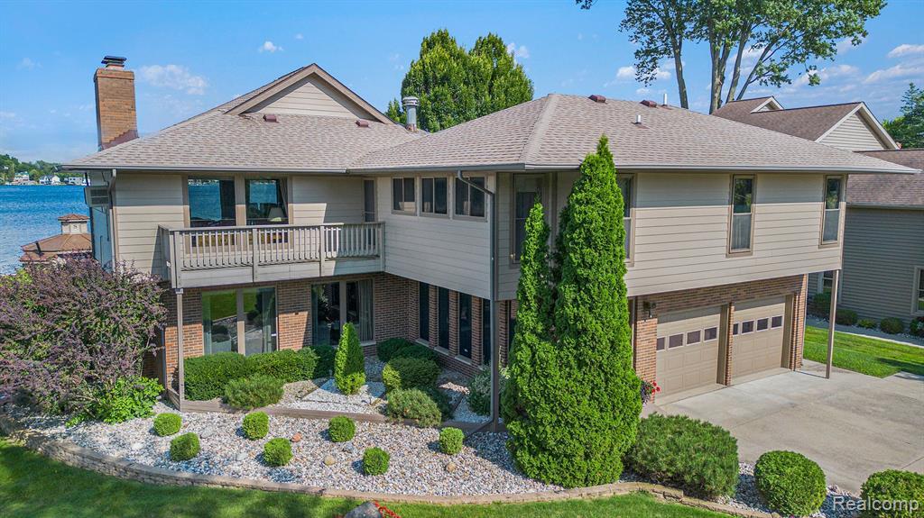 Property Photo:  12067 Torrey Road  MI 48430 9702 