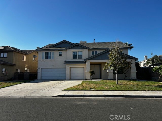 Property Photo:  12682 Bridgewater Drive  CA 92880 