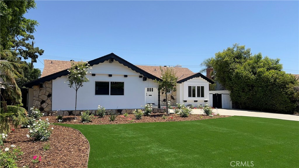 Property Photo:  7836 Fairchild Avenue  CA 91306 