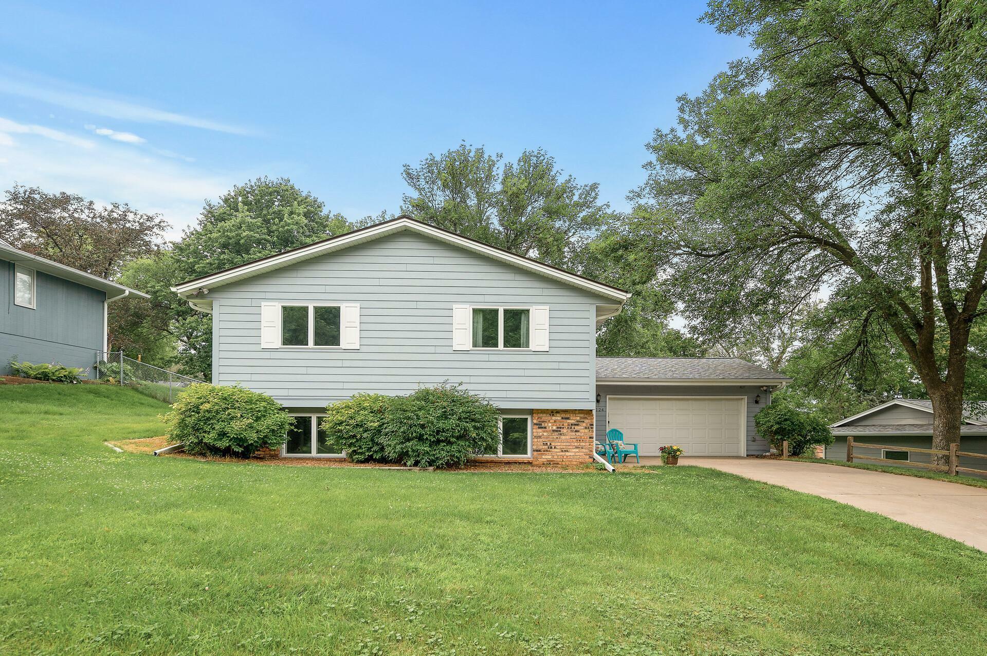 Property Photo:  13124 Thomas Avenue S  MN 55337 