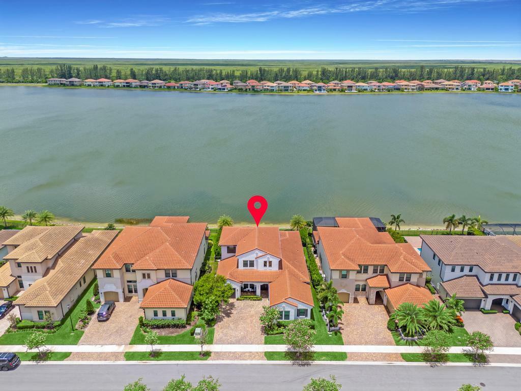 Property Photo:  9045 Parkland Bay Drive  FL 33076 