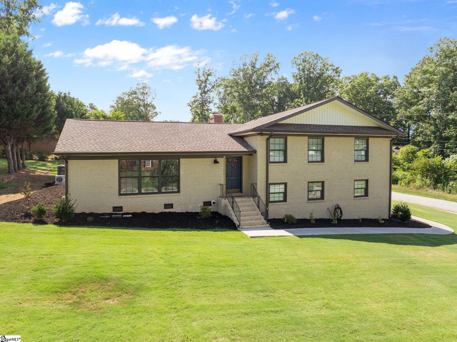 Property Photo:  116 Marlin Drive  SC 29307 