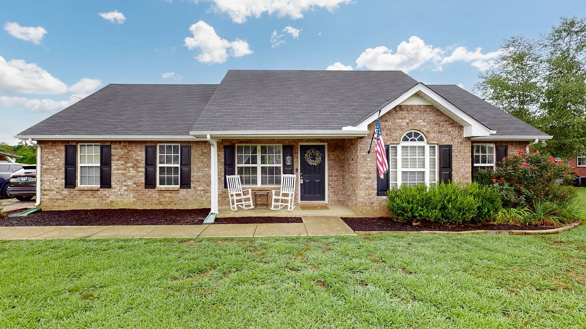 Property Photo:  2843 Ridgewood Dr  TN 37037 