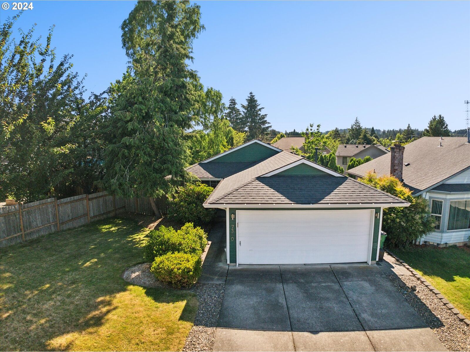Property Photo:  7350 SW 162nd Pl  OR 97007 